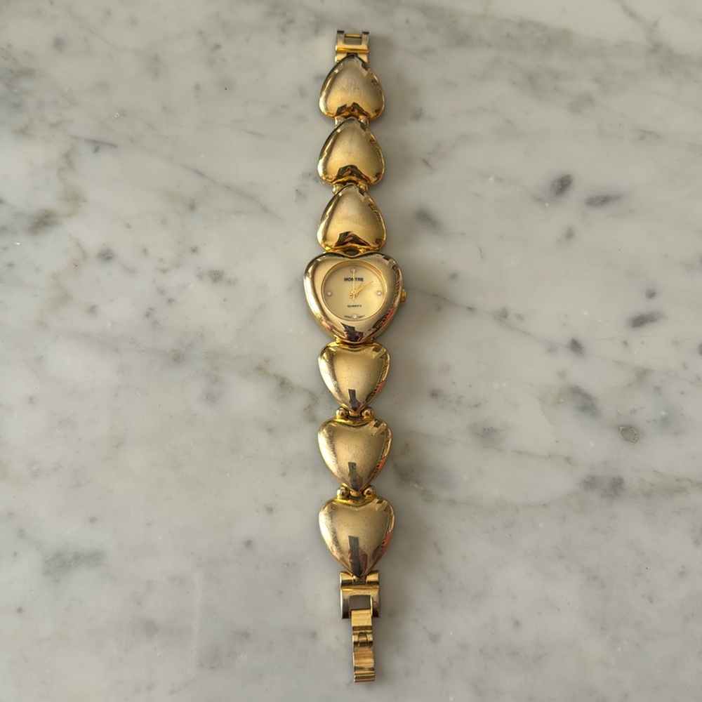 Montre Quartz heart shaped watch